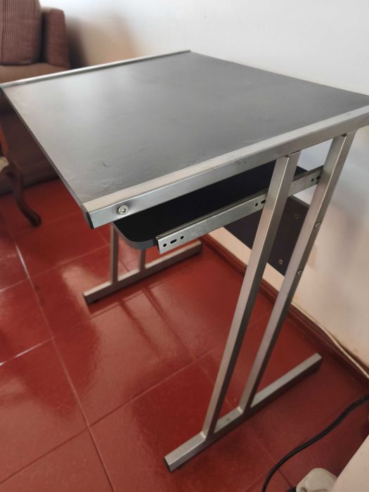 Cama dupla de solteiro