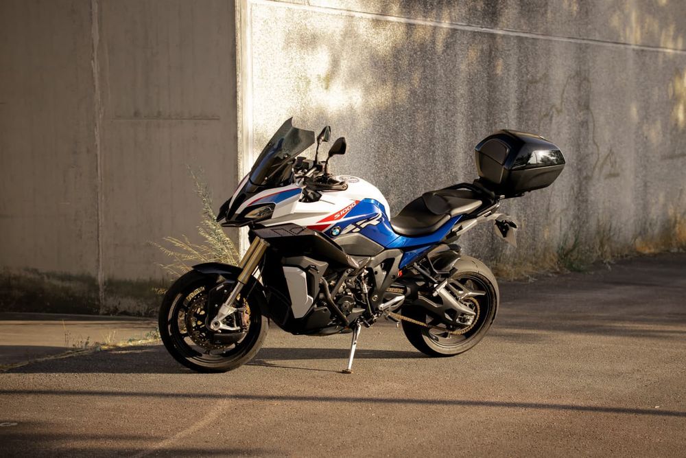 Bmw s1000xr pack m carbono escape akrapovic completo titânio