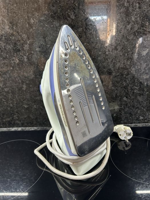 Ferro a vapor 5€