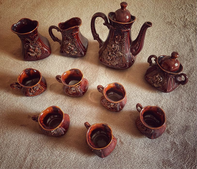 Винтажный чайный сервиз на 6 персон