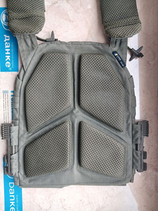 Плитоноска U-WIN Pro 250×300, як нова