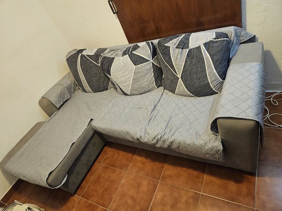 Sofa com chaise longe