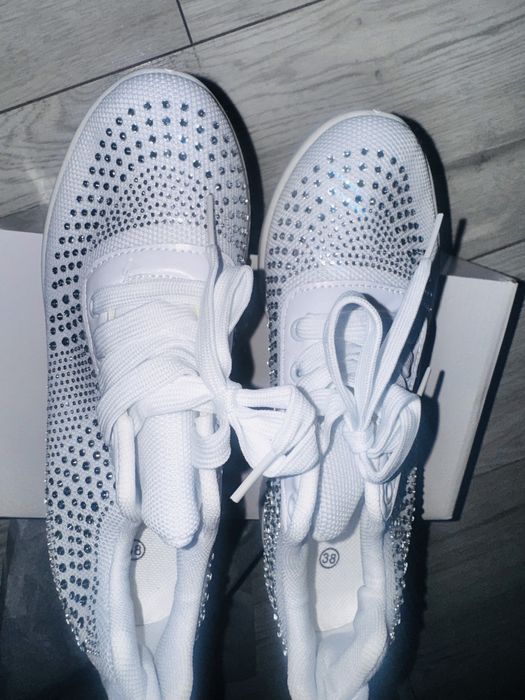 NOWE biale sneakersy na koturnie