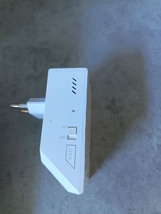 Sprzedam wzmacniacz sygnału wifi asus