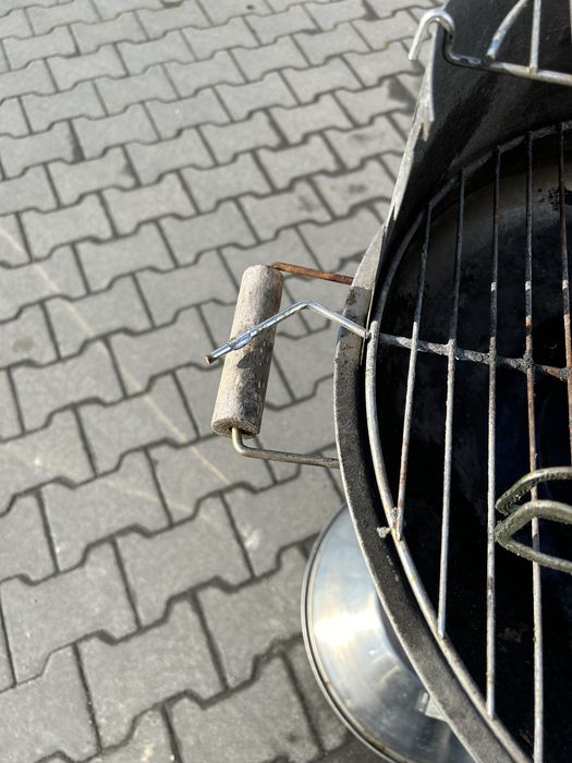 Gril ogrodowy kolumnowy  + szczypce