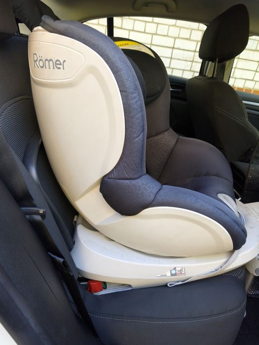 britax romer dualfix (0-18) isofix першого покоління оновлено