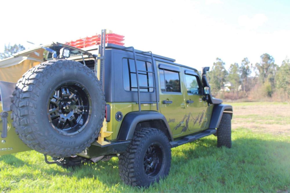 Jeep Wrangler Sahara | Preparado para Expedições | Excelente Estado