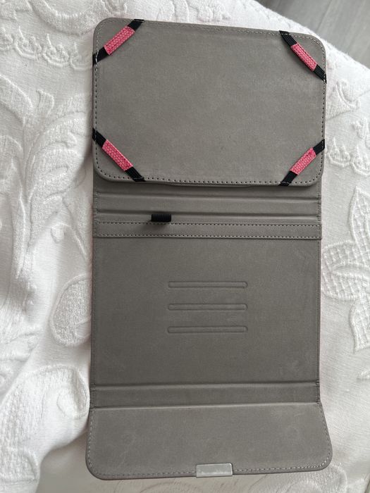 Capa tablet/iPad 10 polegadas476313674549841921