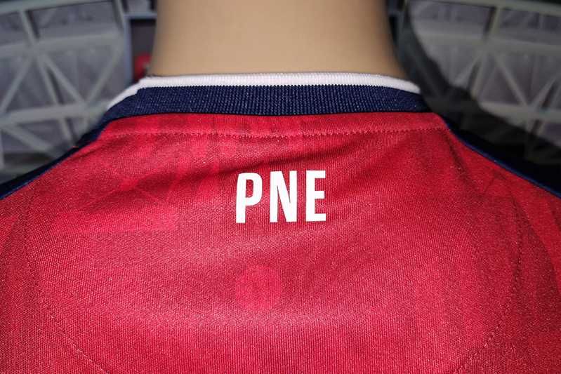 Preston North End Football Club Castore 2023-24 away rozmiar: M-L