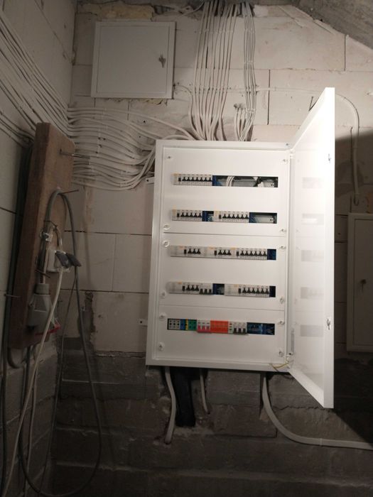 Instalacje elektryczne elektryk