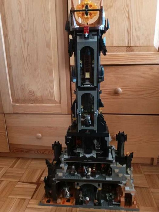 10333 Barad-dûr zestaw klocków LEPIN plus Fellbeast gratis
