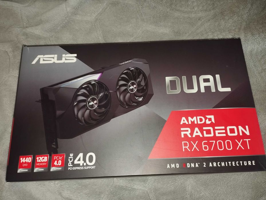 ASUS Radeon RX 6700 XT DUAL 12GB GDDR6