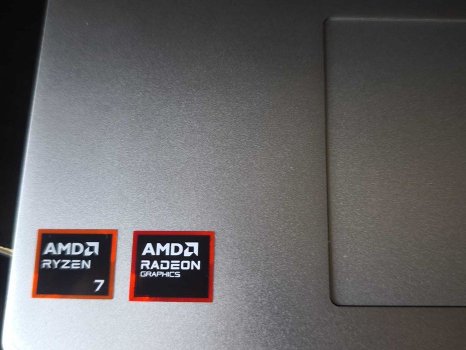 Lenovo IdeaPad Slim 5 16AHP9 16" R7 32/1TB