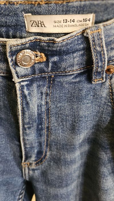 Джинси. Zara. На дівчинку 10-12 років.