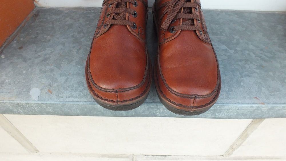 Super półbuty męskie skóra marki Clarks w roz 41 (7G)