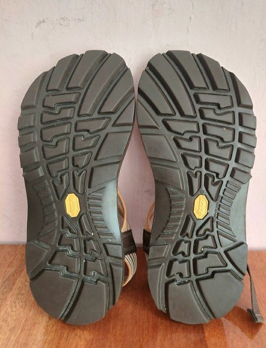 Сандали трекінгові фірми teva chaco vibram оригінал 

Розмір по бірці