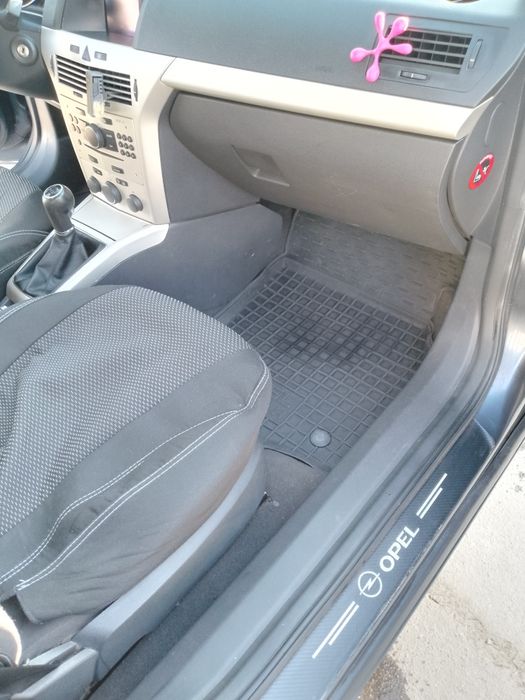 OPEL ASTRA 2007 VIN W0L0AHL4882021585 фото оголошення 18 з 24