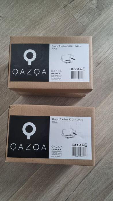 Wpuszczany reflektor Oneon na żarówkę GU10.