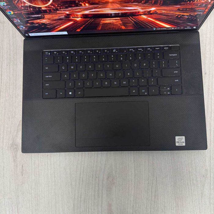 Dell Precision 5750 17.3" i9-10885H 16GB DDR4 SSD 512GB NVMe Quadro RTX 3000 Max-Q