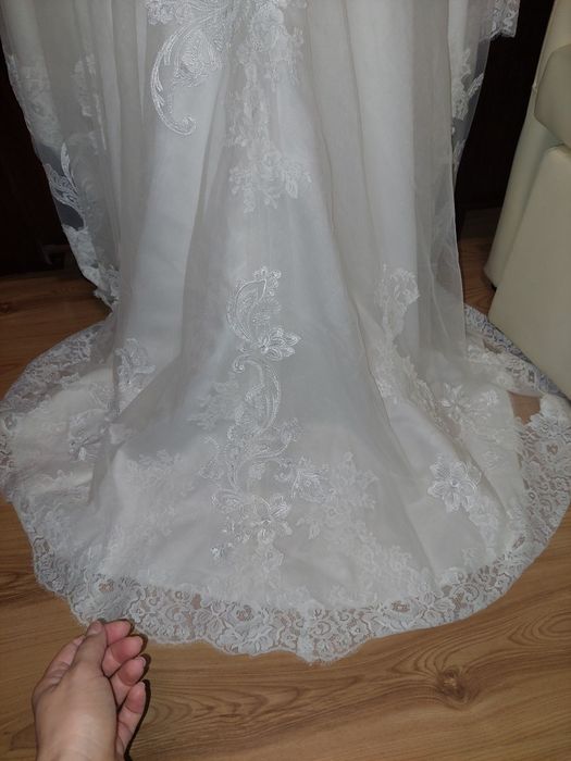 Suknia ślubna White Ossa 38/40