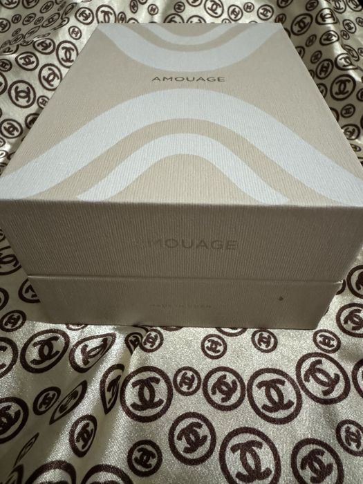 Perfume amouage outlands