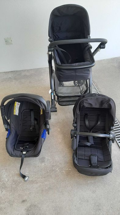 Conjunto de carrinho de bebé trio be cool em bom estado.