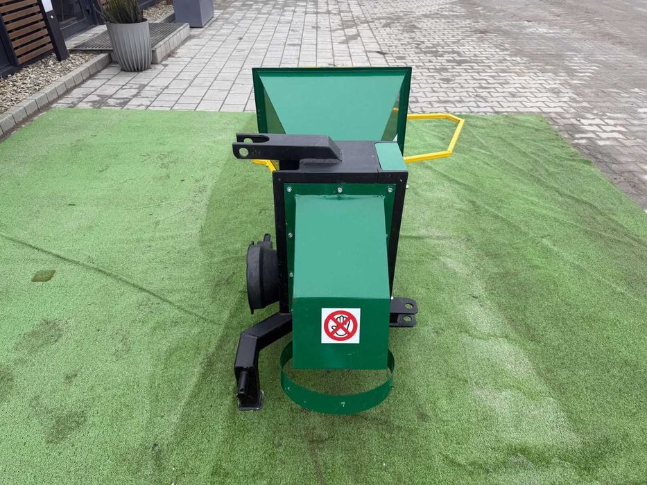 Rębak do Drewna Gałęzi Walcowy WOM 4 lub 6 Noży | Do 8-11 cm | Do Ciągnika | Zrębka | Dostawa | Raty