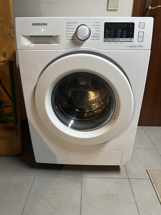 Maquina de lavar a Roupa Samsung Eco Bubble 8KG como nova