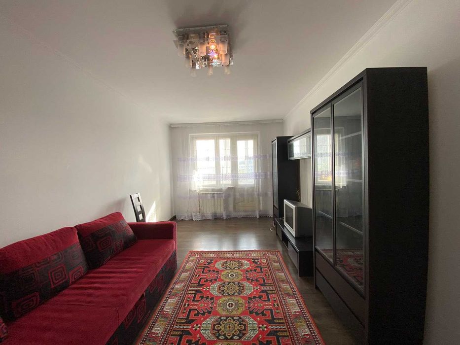 Трикімнатна квартира в р-ні автостанції на вул. Костомарова