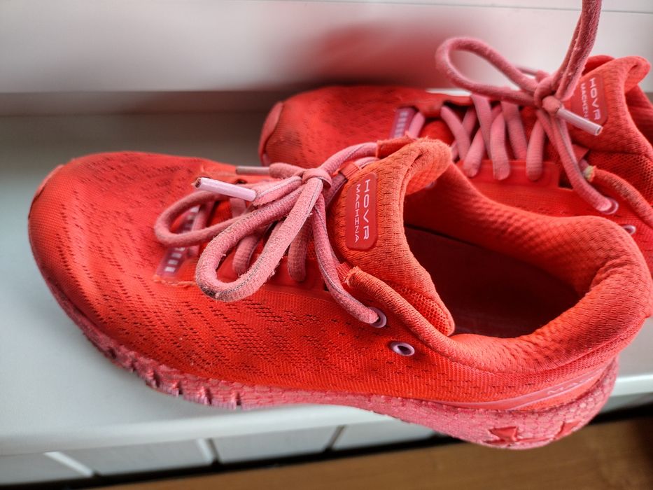 Under armour machina ua hovr 38 Sportowe Adidas do biegania