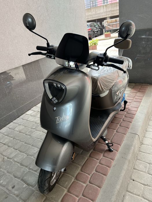 Електроскутер скутер електричний Tailg