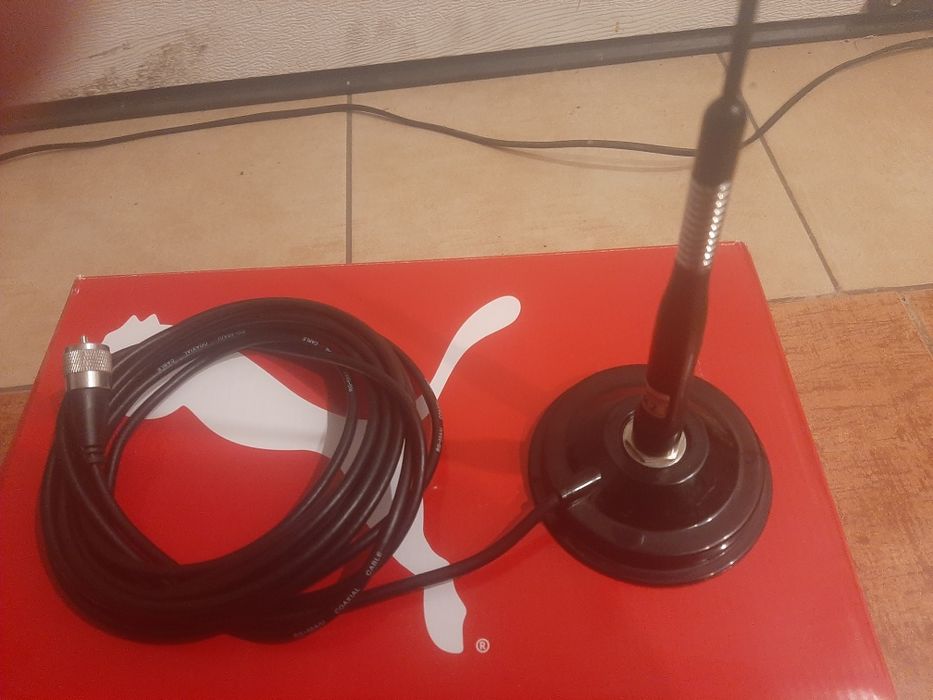 Antena VHF-UHF Nagoya SP-R2 PL 45cm