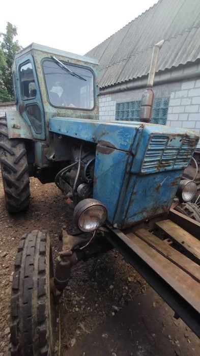 Продам трактор Т-40
