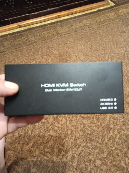Подвійний KMV перемикач моніторів 2 x 2 4 k 60 Hz: 4 000 грн