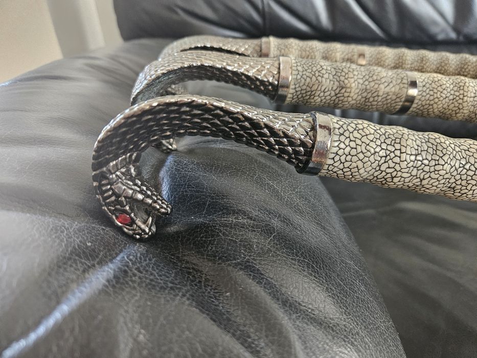 Conjunto de 3 espadas decoracao, edicao esoecial cobra