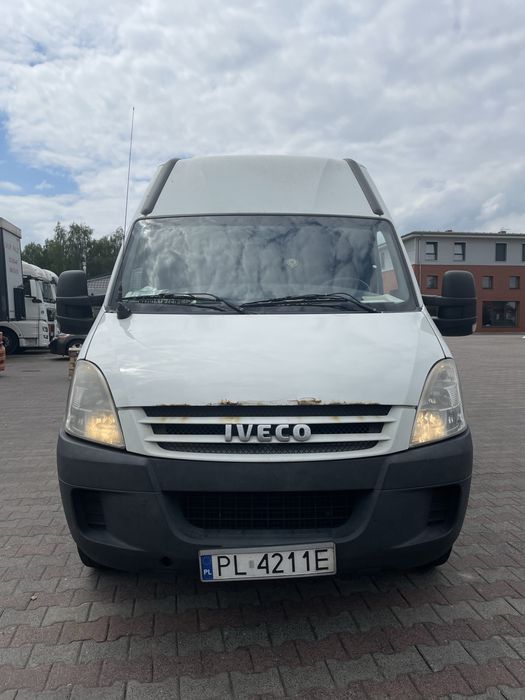 Iveco chłodnia kerstner z prądem 230 V