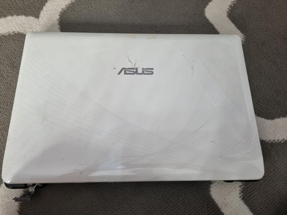 Laptop Asus k52J