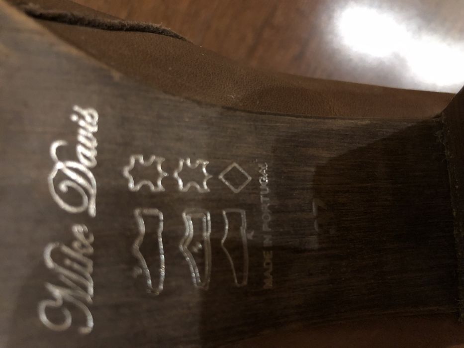 Botins Mike Davis T37 pele