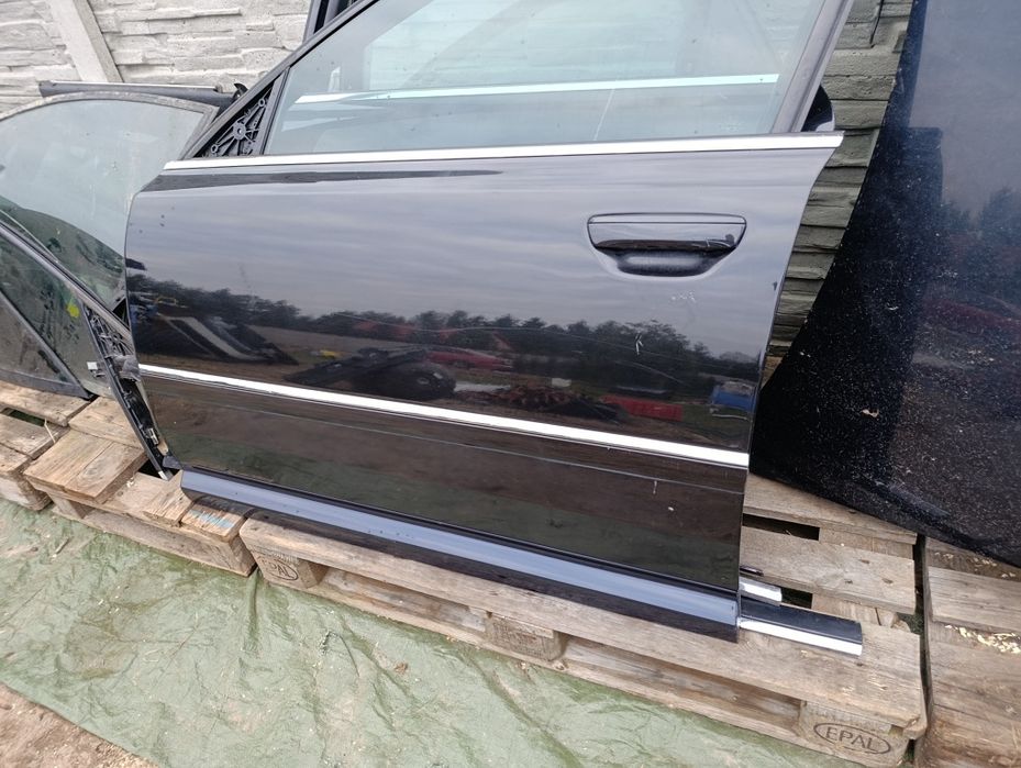 Drzwi lewe Audi A8 D3
