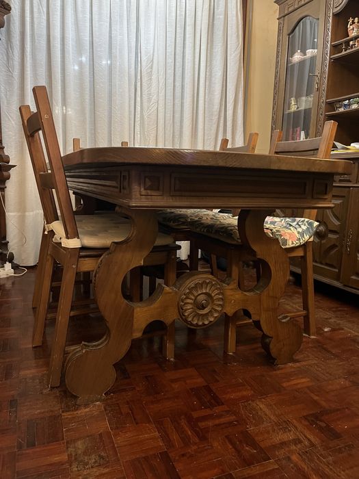 Mesa Madeira + 6 cadeiras