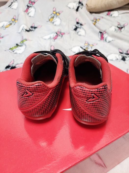 Бутсы,копочки Demix