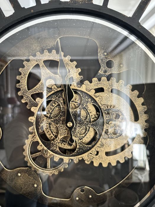 Часы настенные