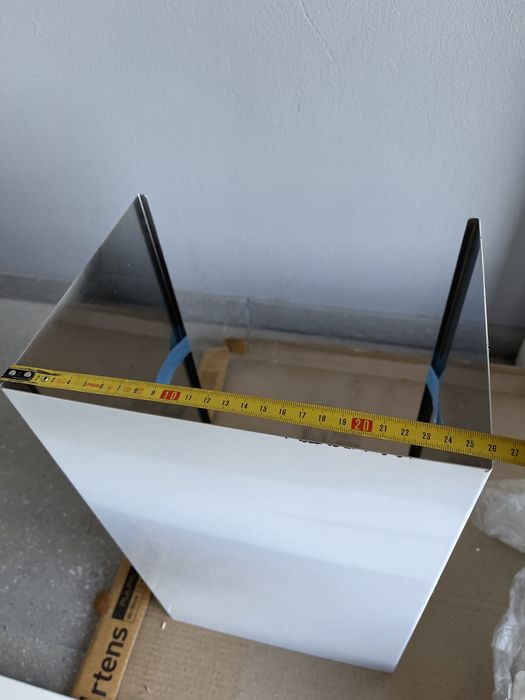 Osłona komina okapu BOSCH – nowa, 19×26×46 cm