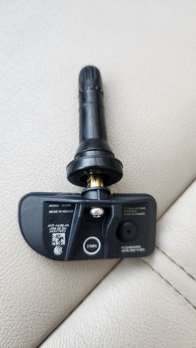 Датчик тиску/Датчики давления шин TPMS для Ford fusion,Mondeo, Lincoln