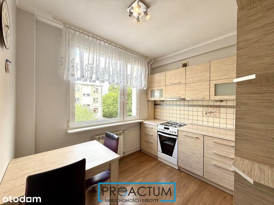 Ustawne 2 pokoje/balkon/garaż/park przy budynku