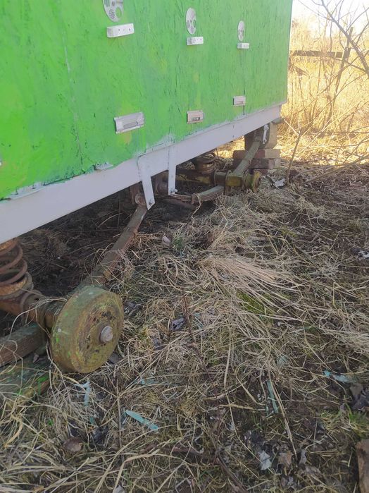 Бджолопавільйон на 30 бджолосімей двох очний