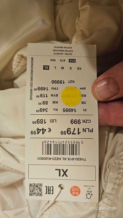 Pikowana, damska kurtka kapturem - kremowa XL  NOWA