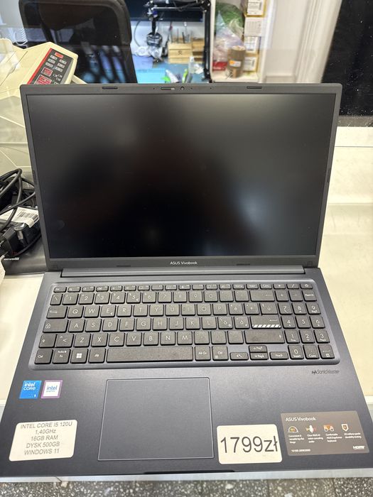 Asus Vivobook F1504VA