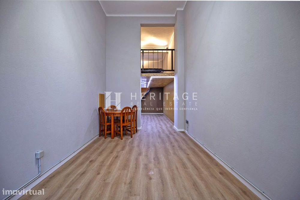 Loja situada na Rua Alexandre Herculano