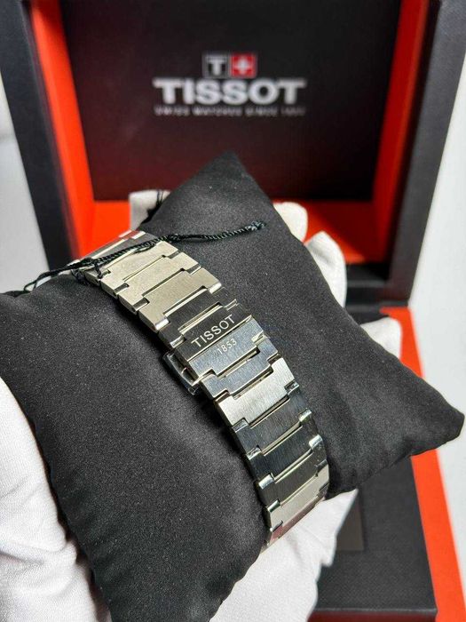 Часы Tissot PRX Powermatic 80, 40mm T137.407.11.041.00